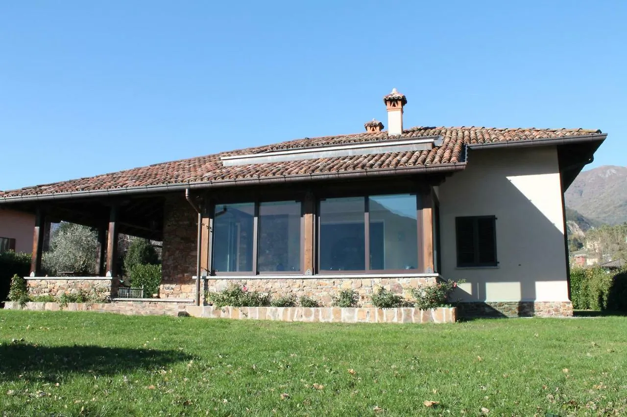 Villa Rita Domaso 0*,