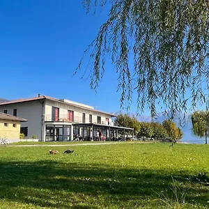 Ostello Lake Como Beach Hostel, Domaso
